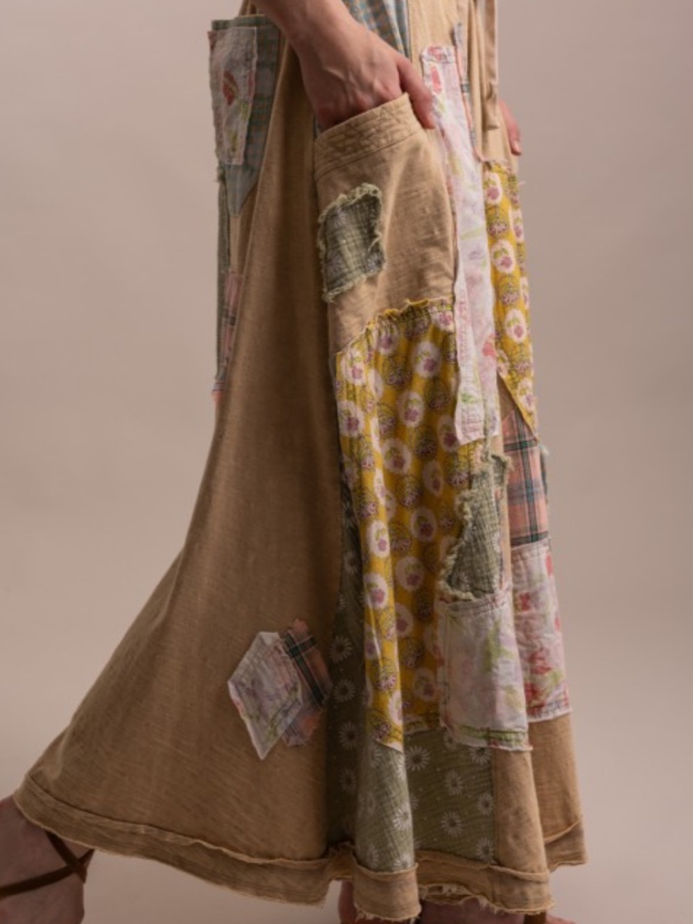 Bluevelvet Boho Patchwork Wide-Leg Pants - Beige with Pastel Patches - Picture 7 of 8